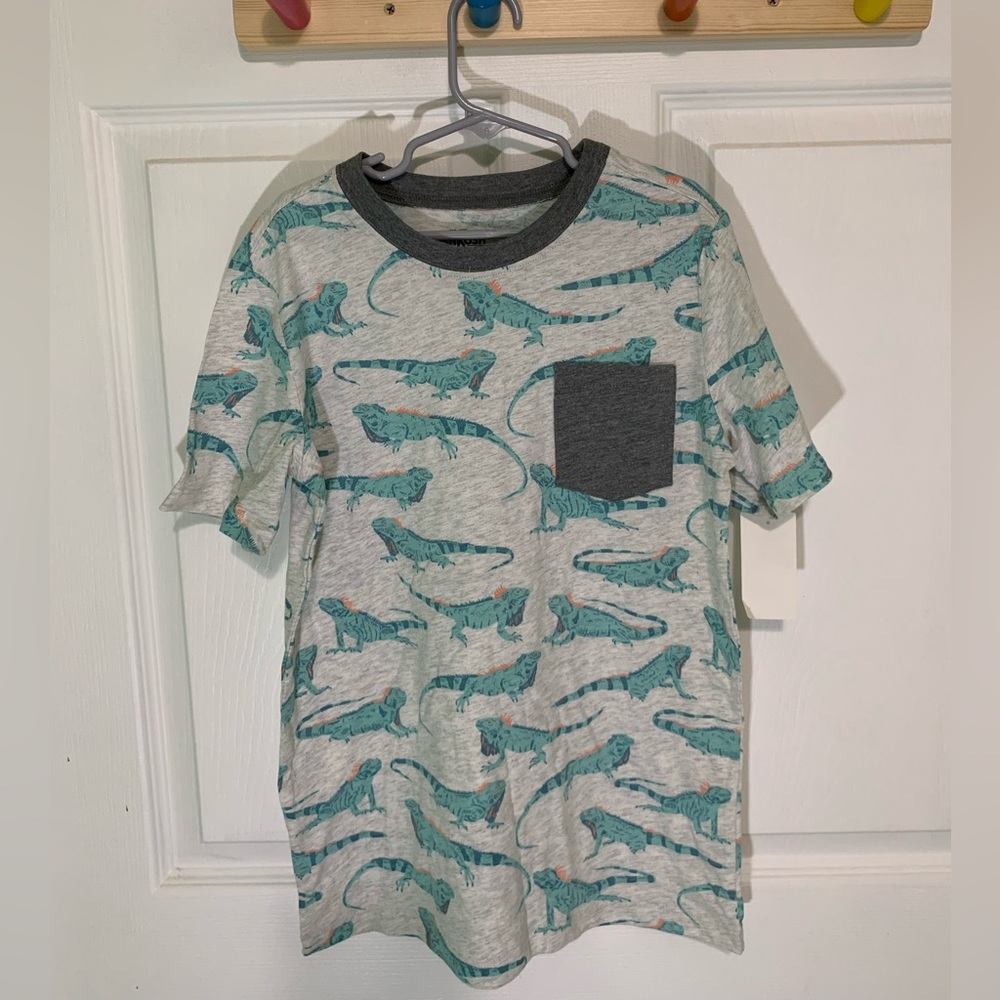 NWT OshKosh B’Gosh Iguana Tee